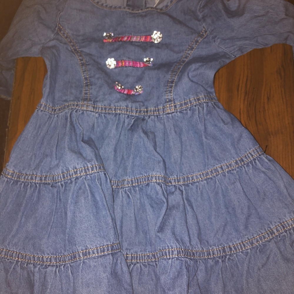 Girls size 4 Lot- 25 for all good condition